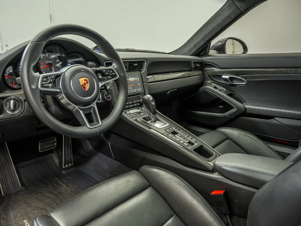 Used 2019 Jet Black Porsche Carrera 4S image 4