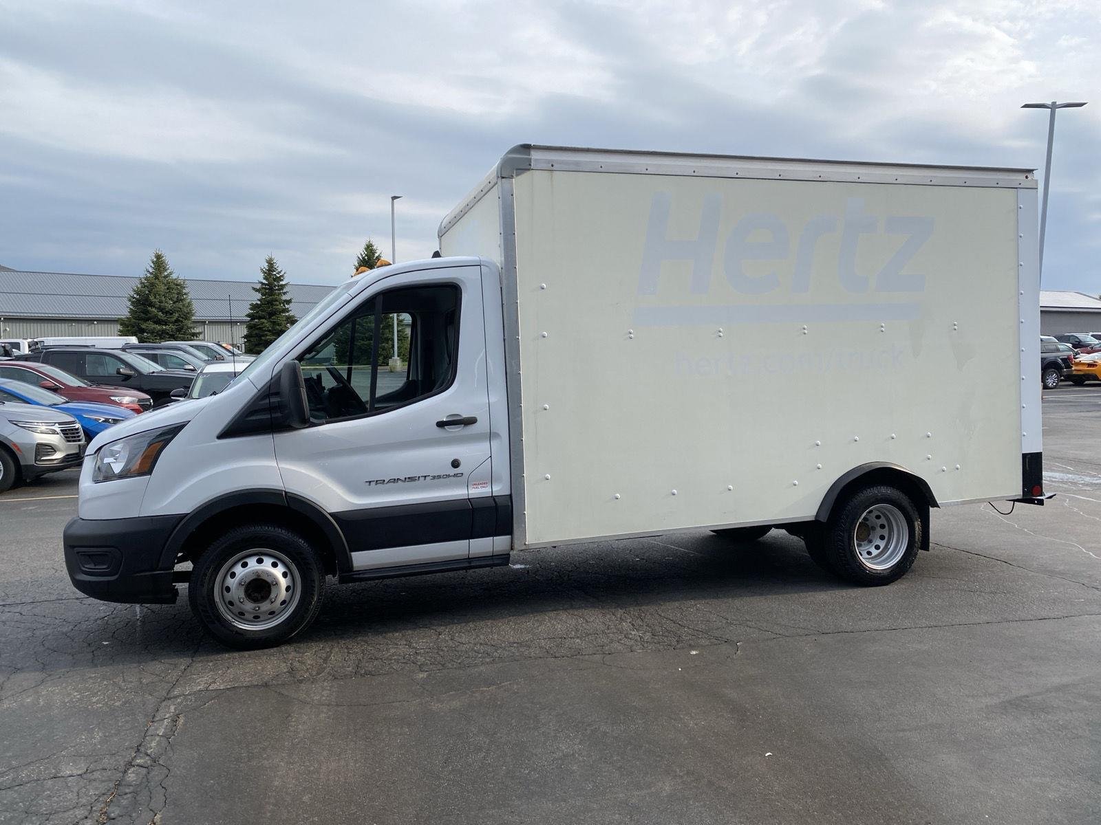 Used 2022 Oxford White Ford  image 4
