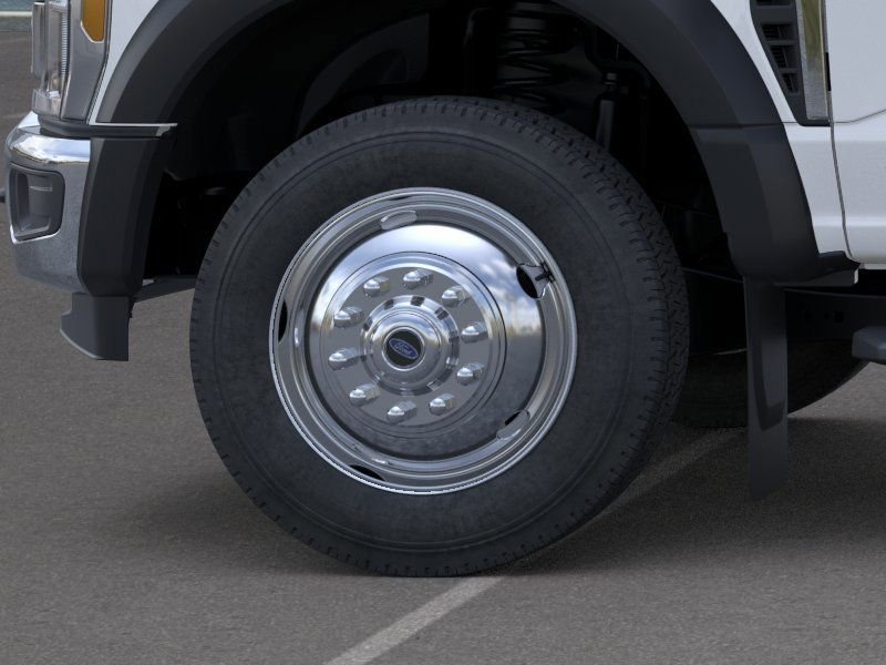 2025 Ford F-550 Super Duty Chassis Cab XL - Photo 19