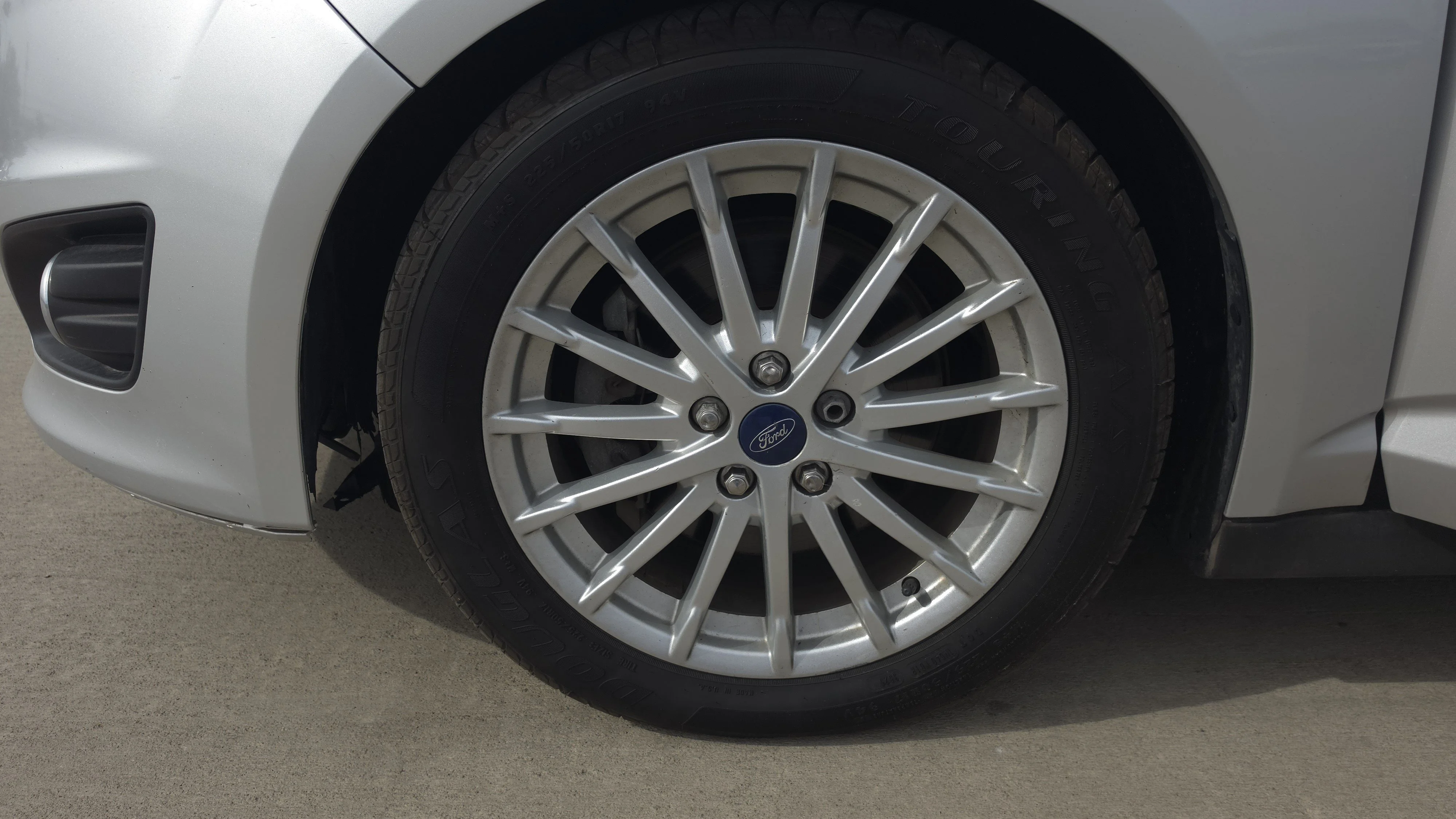 Used 2013 Silver Ford SEL image 26