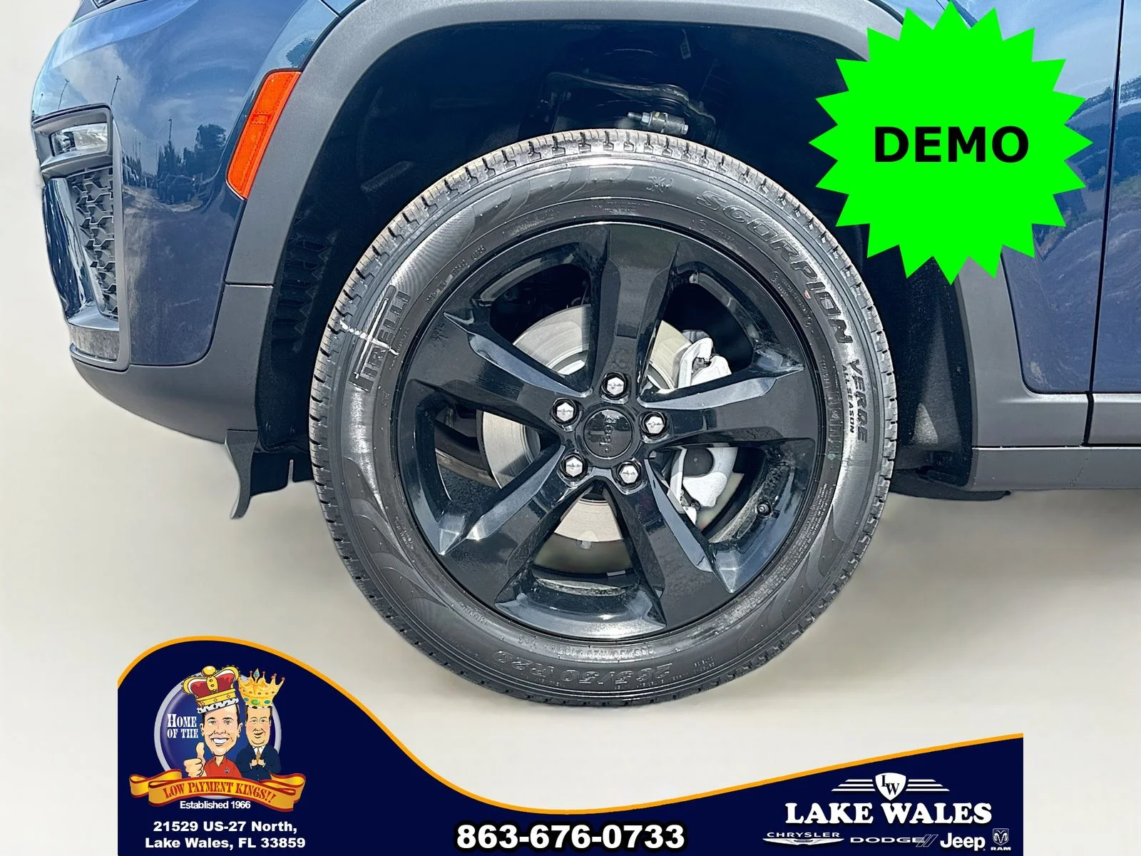New 2026 Fathom Blue Pearl-Coat Exterior Paint Jeep Limited image 29