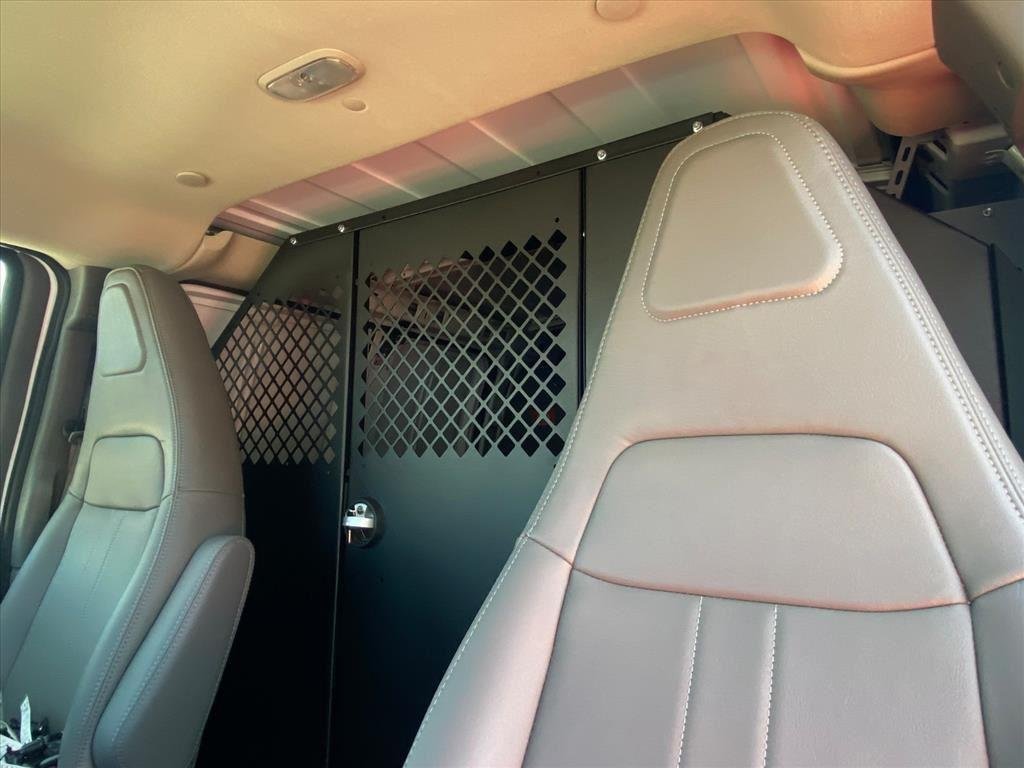 2025 Chevrolet Express Cargo Work Van - Photo 11