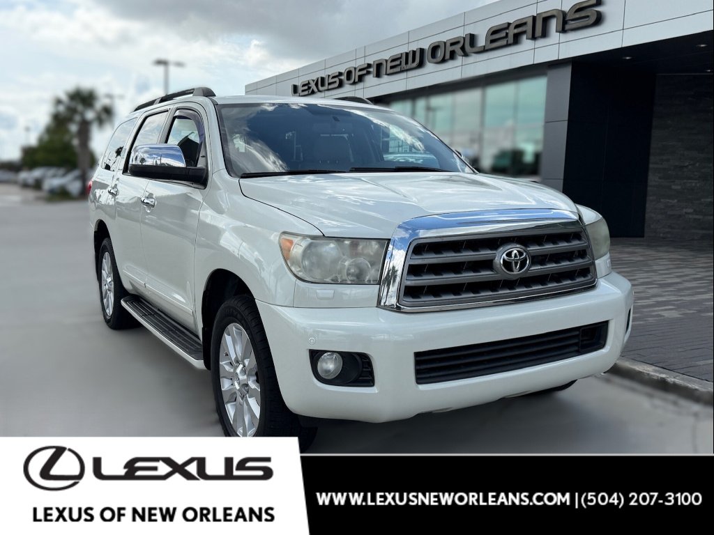 2014 Toyota Sequoia 5.7 Auto Platinum's photo