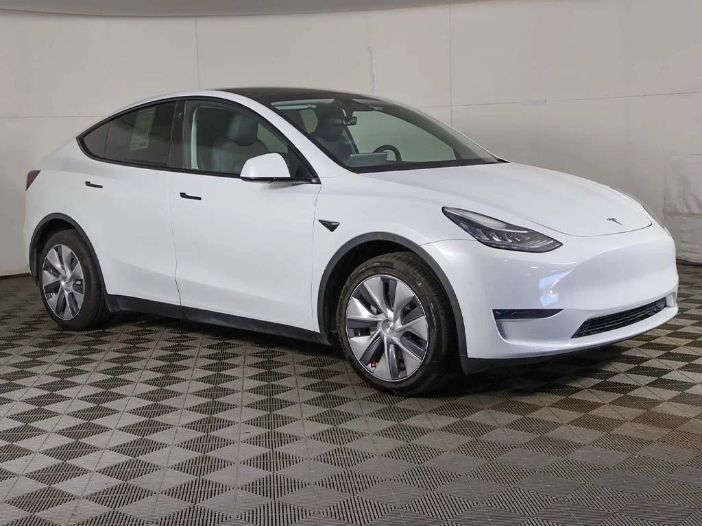 Used 2023 Tesla Model Y Long Range with VIN 7SAYGDEE0PA103926 for sale in Bedford, OH