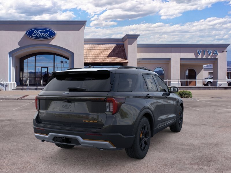 New 2026 Agate Black Metallic Ford Tremor® image 8