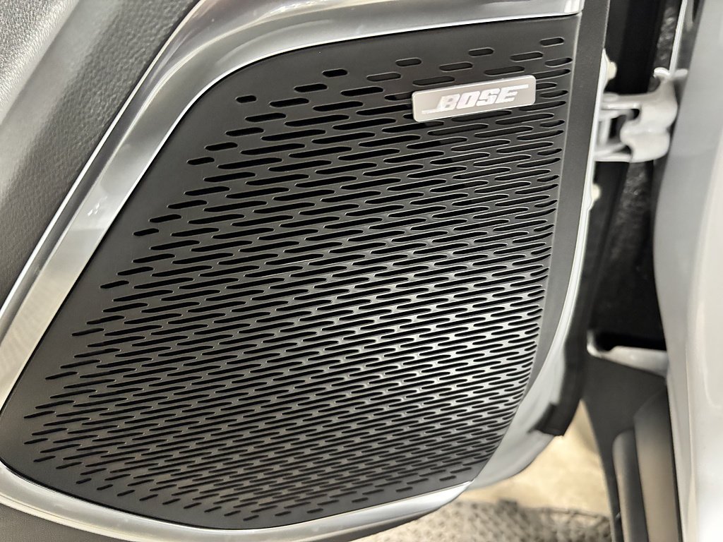 2026 GMC Acadia Elevation - Photo 14