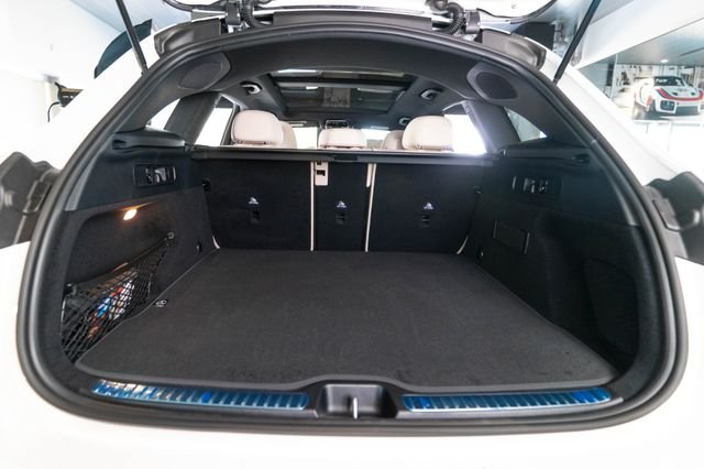 Used 2026 White Mercedes-Benz GLC 300 image 34