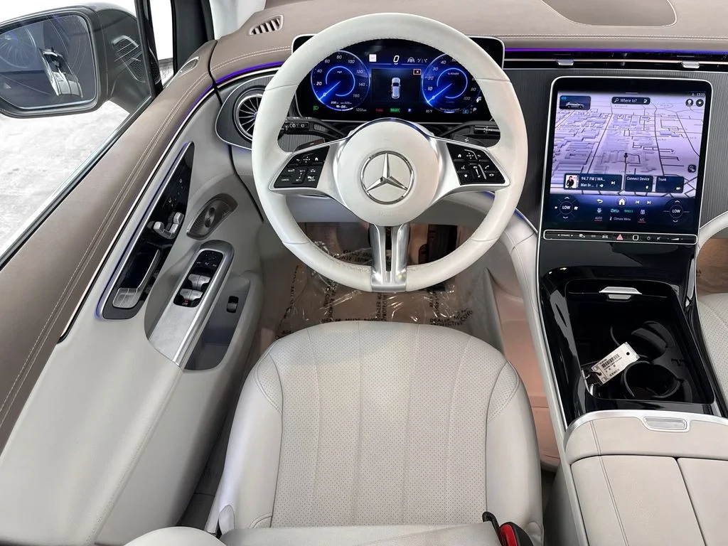 Used 2023 Blue Mercedes-Benz 350 SUV image 23