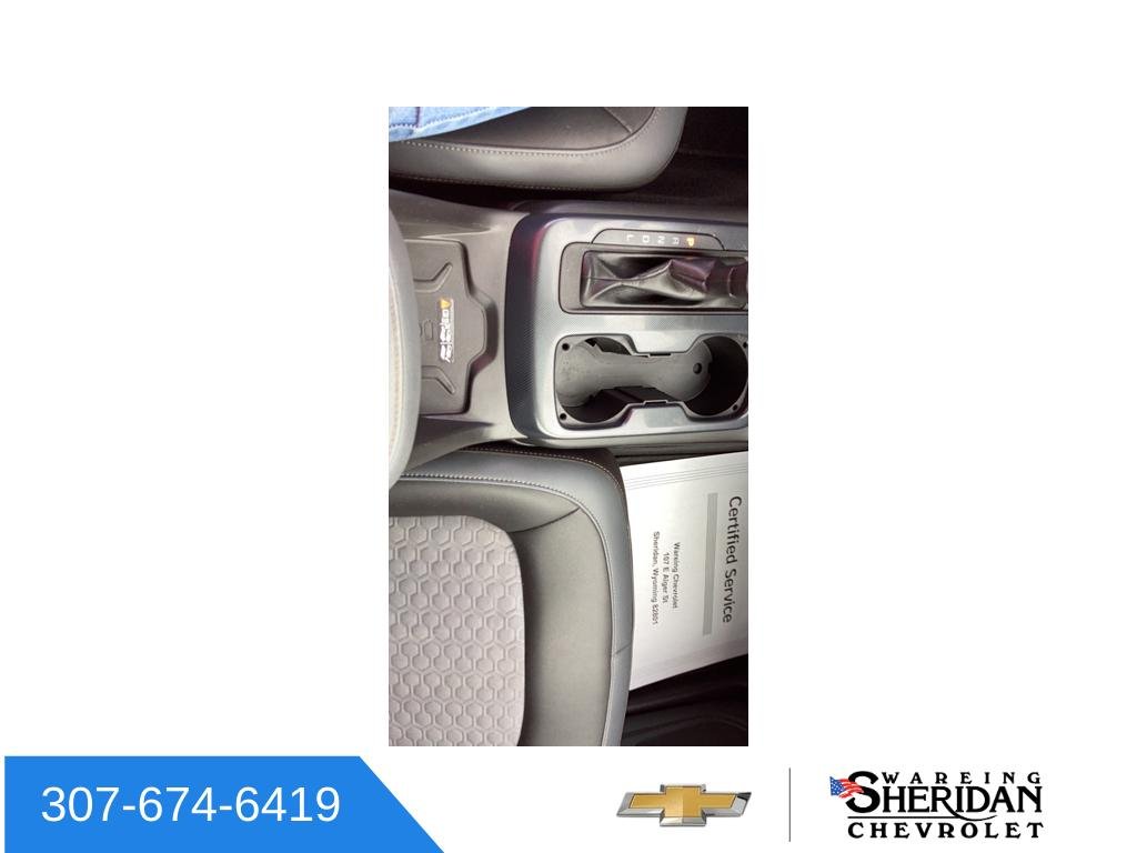 Used 2020 BLACK Chevrolet 4WD Z71 image 16
