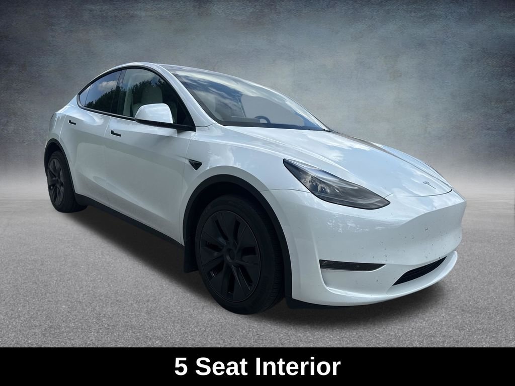 Used 2025  Tesla Long Range image 8