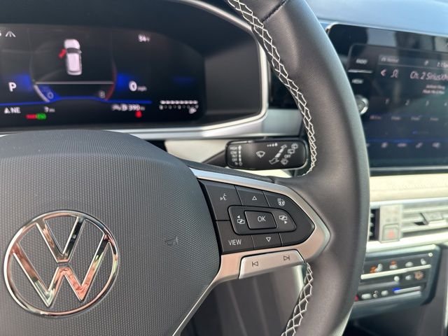 New 2026 Pure White Volkswagen 1.5T SE image 31
