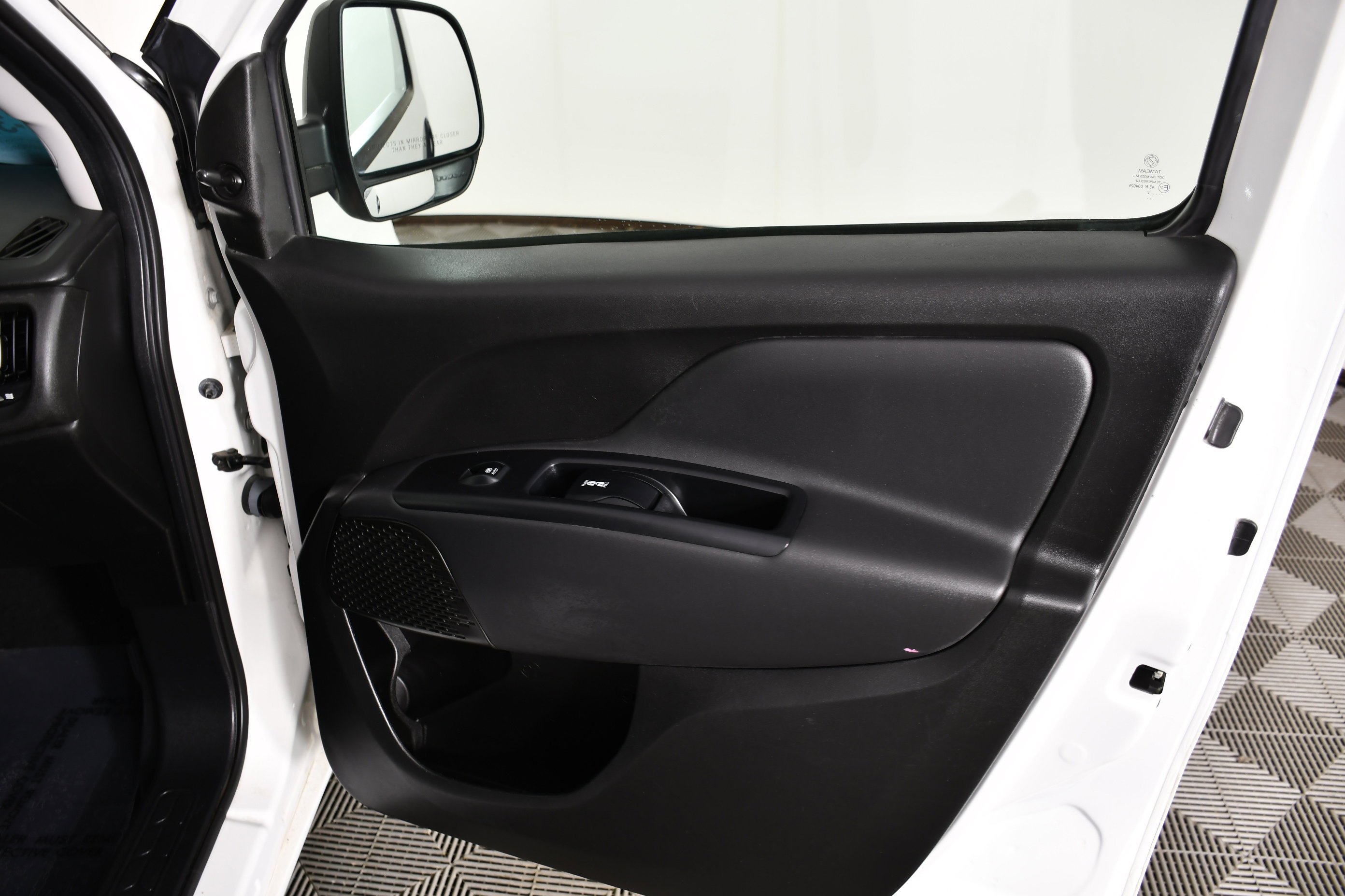 Used 2022 Bright White Ram Tradesman image 38