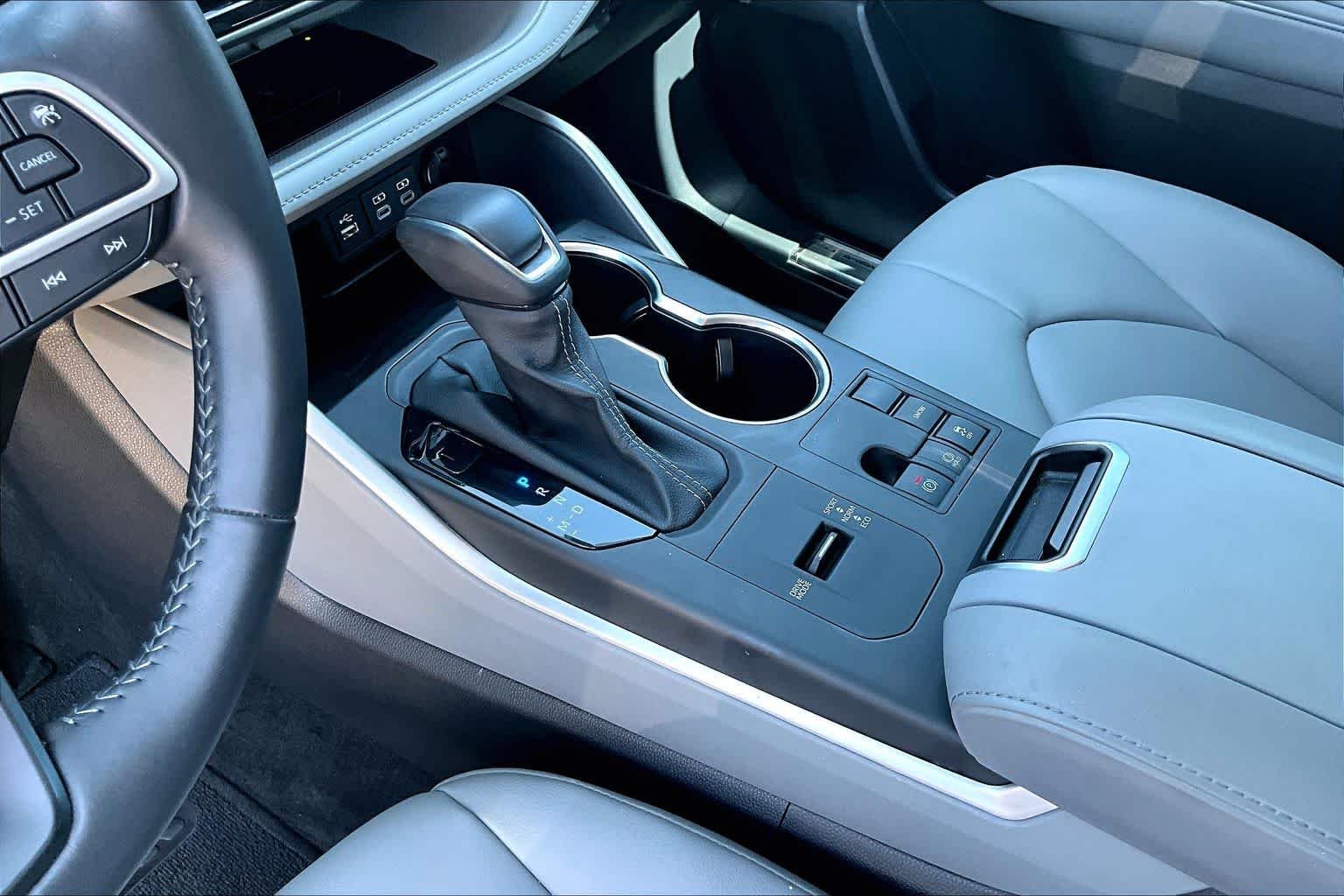 Used 2024 Cypress Toyota XLE image 17