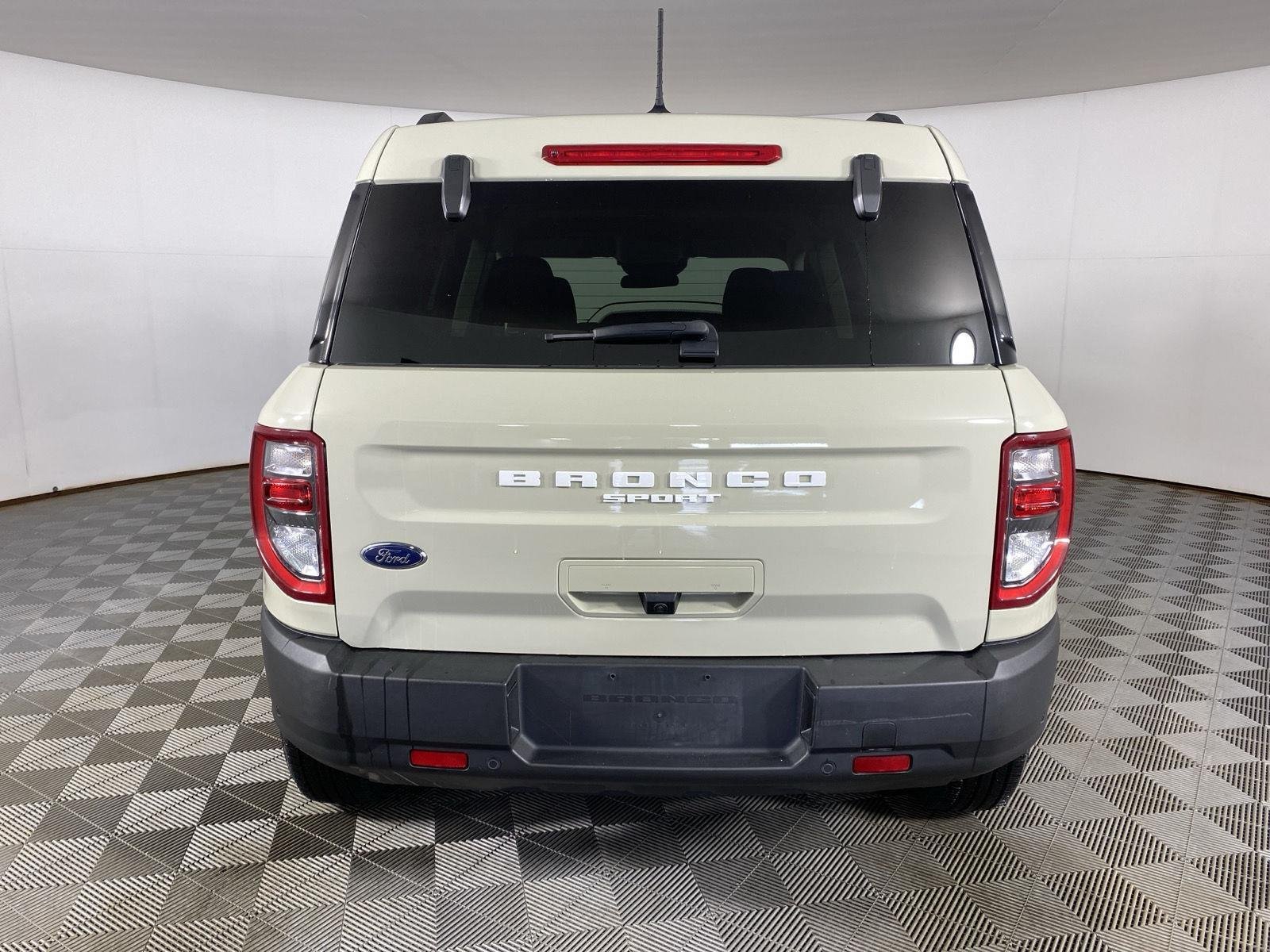 Used 2024 Desert Sand Ford Big Bend image 16