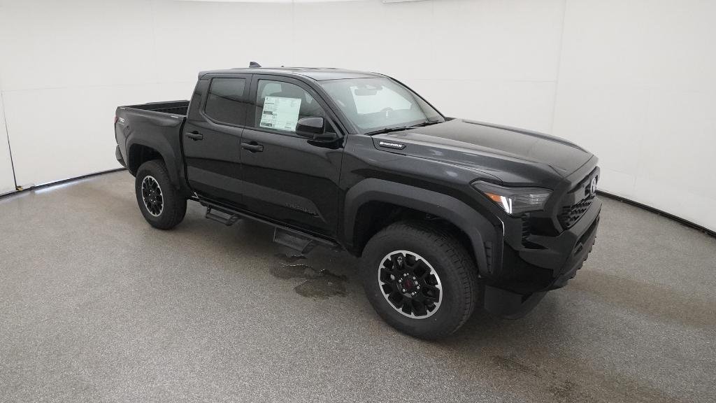 2025 Toyota Tacoma TRD Off Road - Photo 18
