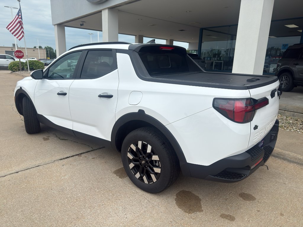Used 2025 Atlas White Hyundai SEL Activity image 13