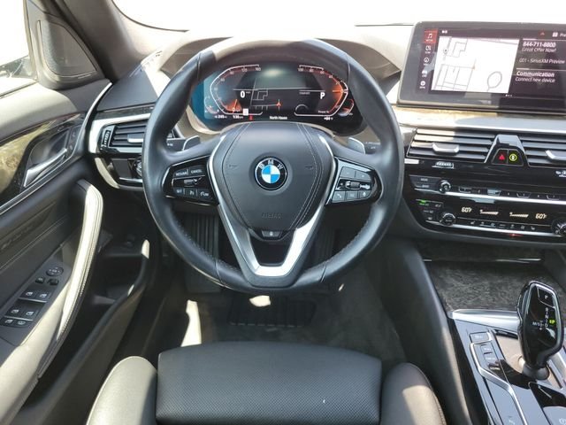 Used 2022 White BMW 540i xDrive image 15