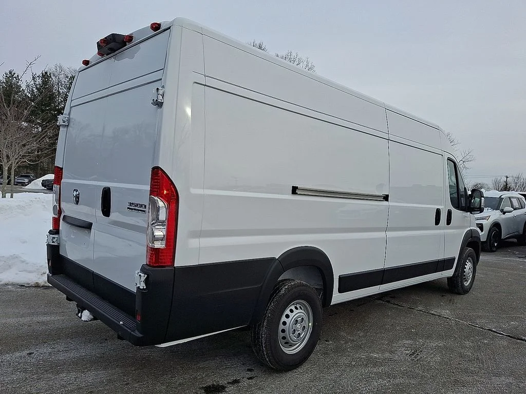 New 2026 Bright White Clear-Coat Exterior Paint RAM High Roof image 4