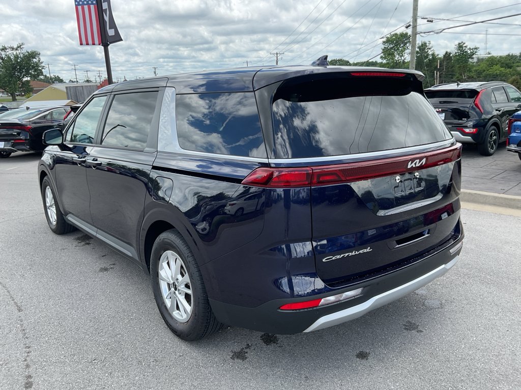 Used 2022 Deep Chroma Blue Kia LXS image 7