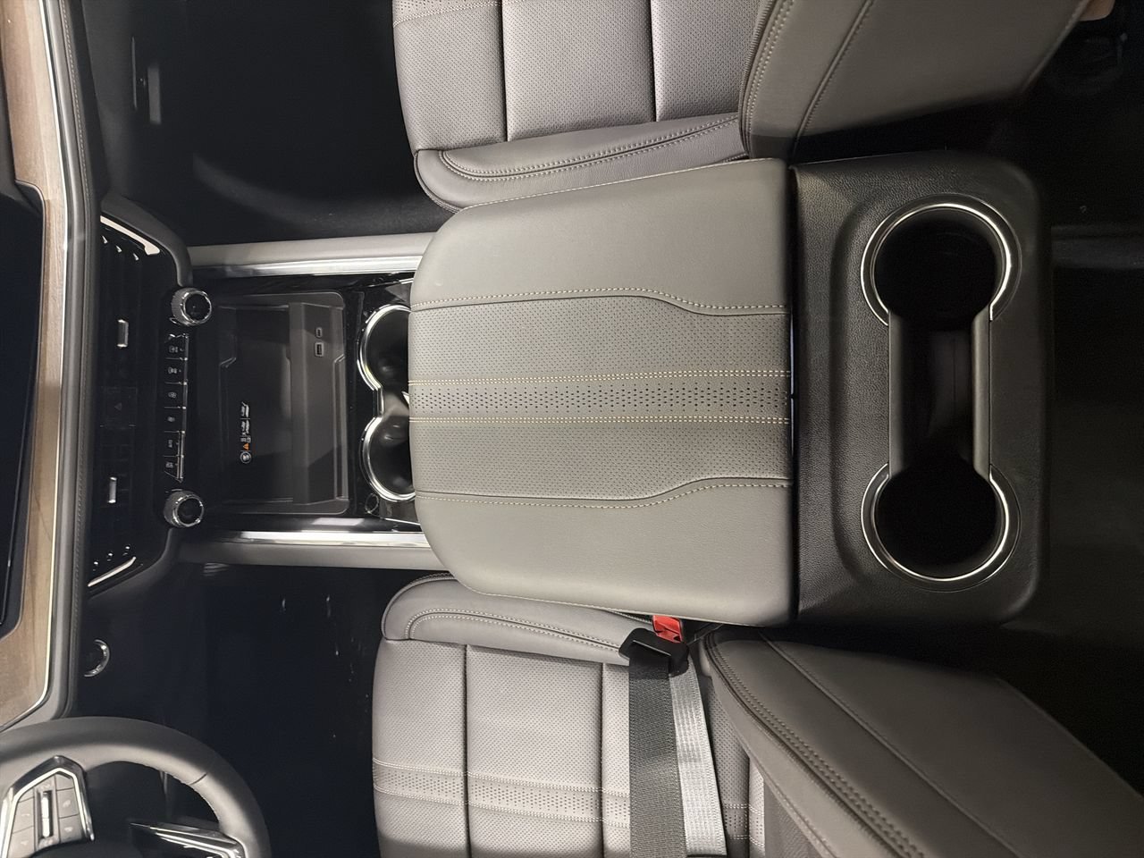 2026 Chevrolet Tahoe High Country - Photo 23