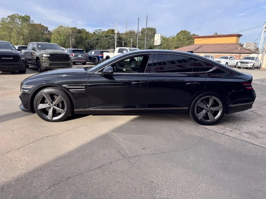 Used 2023 Black Genesis 3.5T image 5
