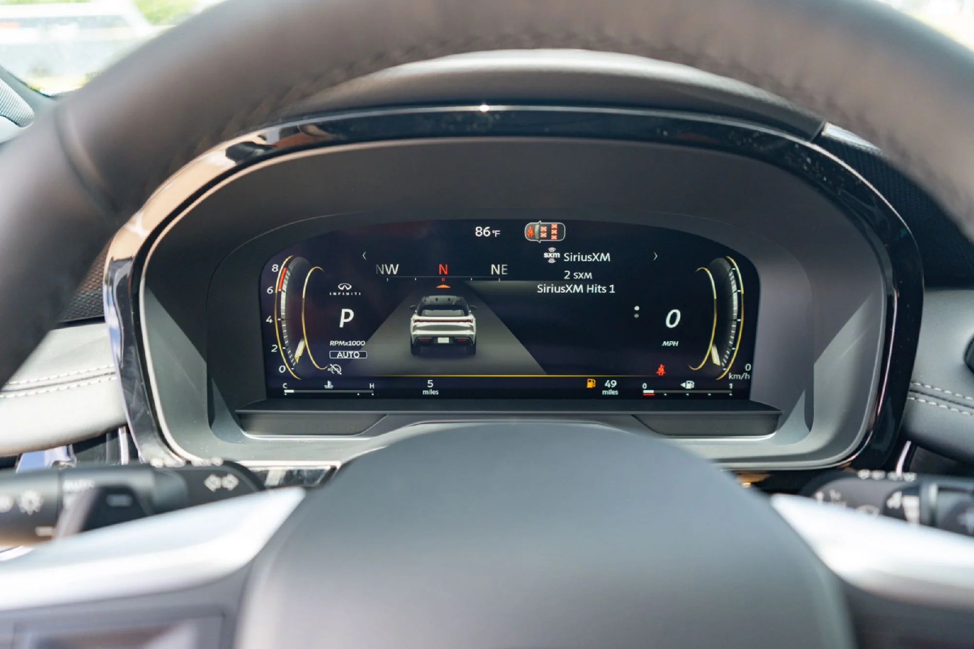 New 2027 2T RAD WHT INFINITI Sport AWD image 14
