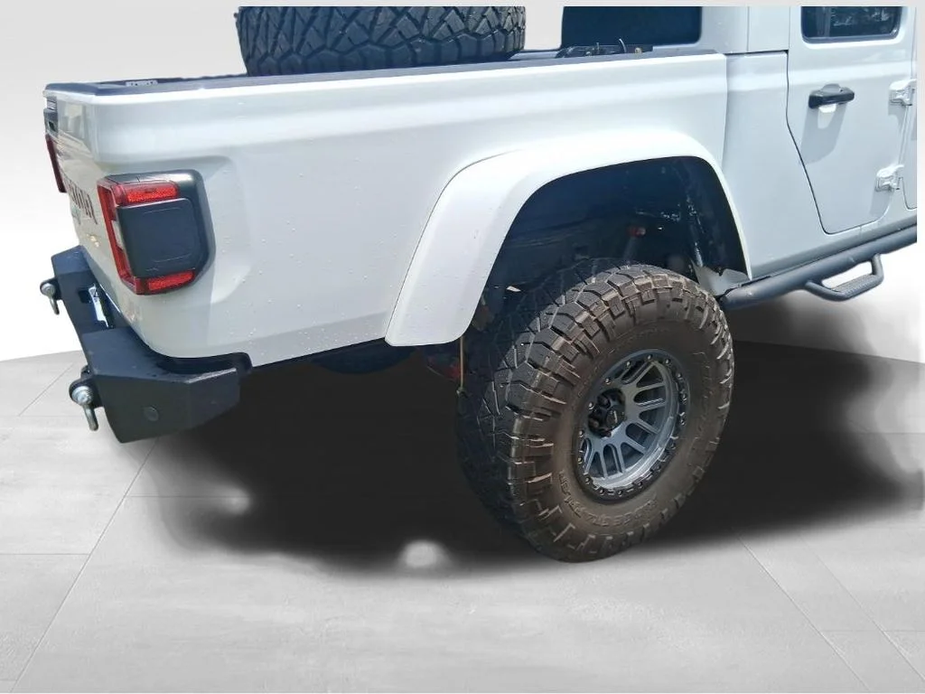 Used 2020 White Jeep Rubicon image 4