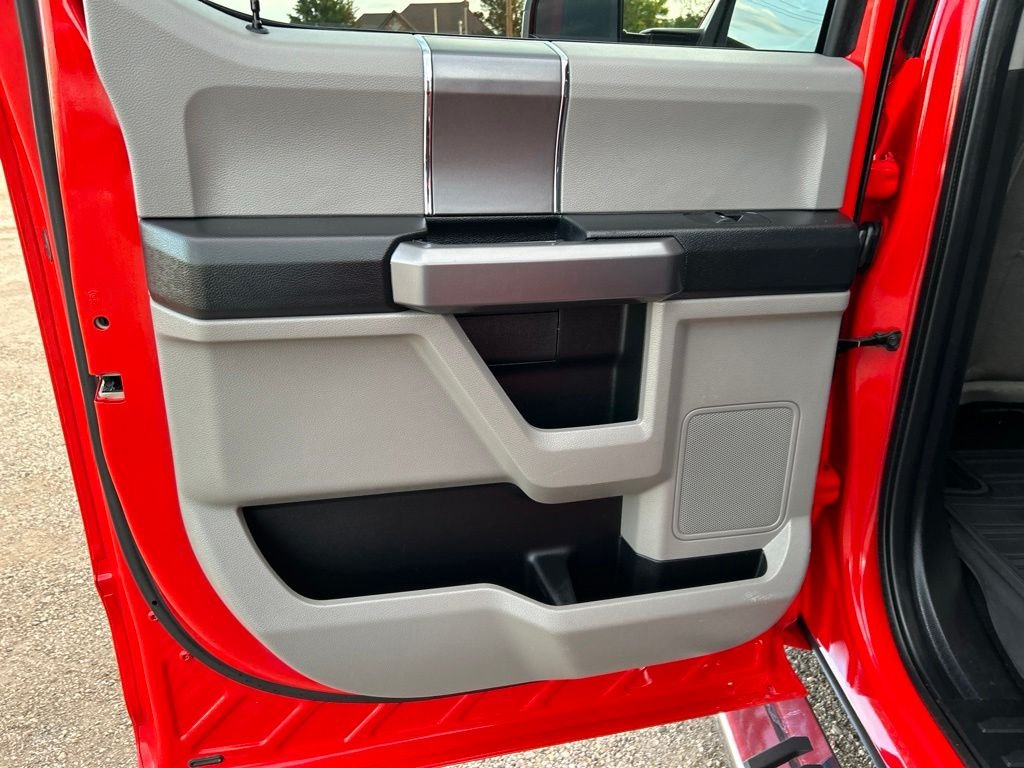 Used 2019 Red Ford XLT image 38