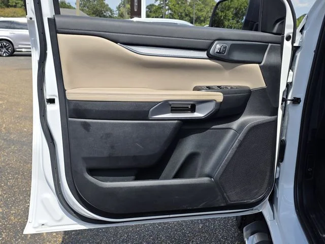 Certified Used 2024 Oxford White Ford Lariat image 17