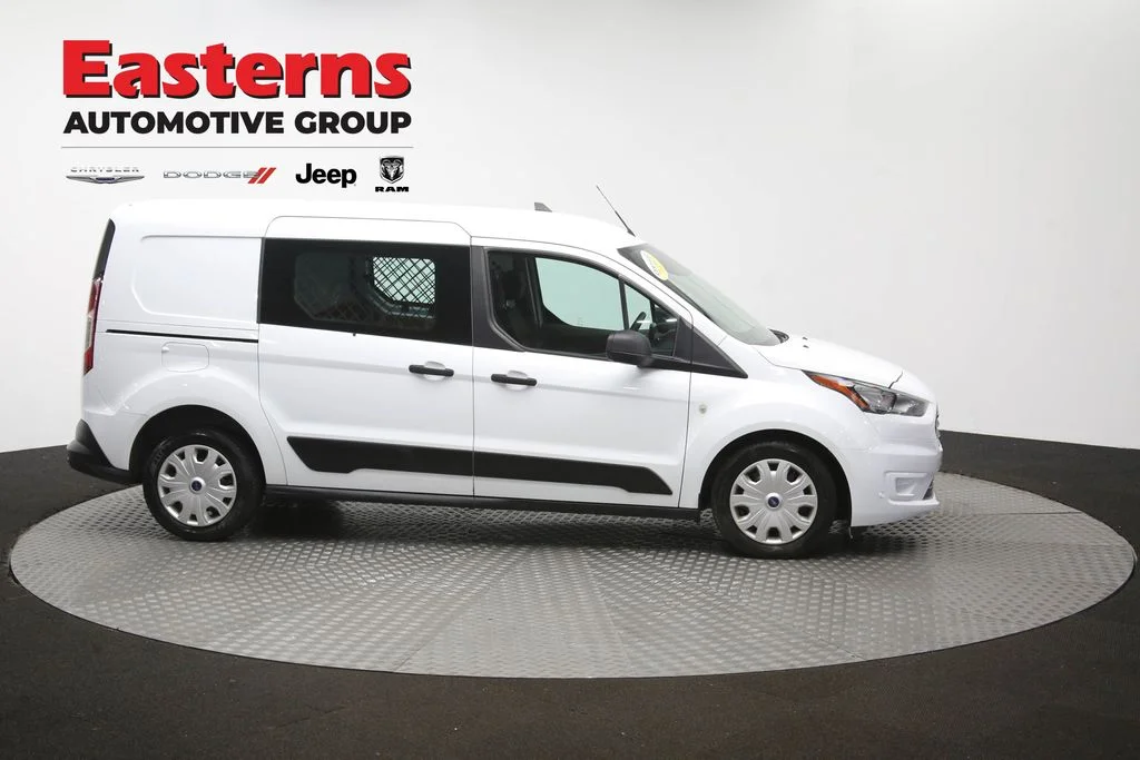 Used 2022 White Ford XLT image 45