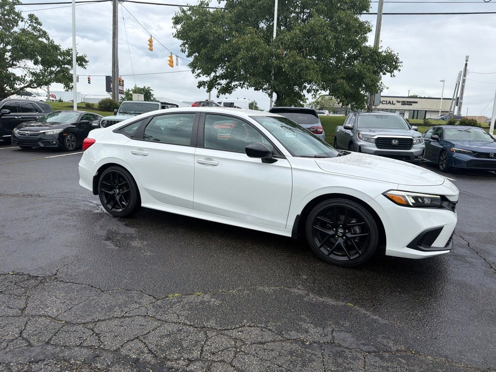 Certified Used 2023 Platinum White Pearl Honda Sport image 30