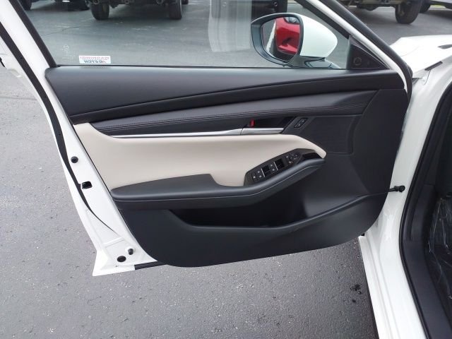 New 2026 Snowflake White Pearl Mazda 2.5 S Preferred image 11