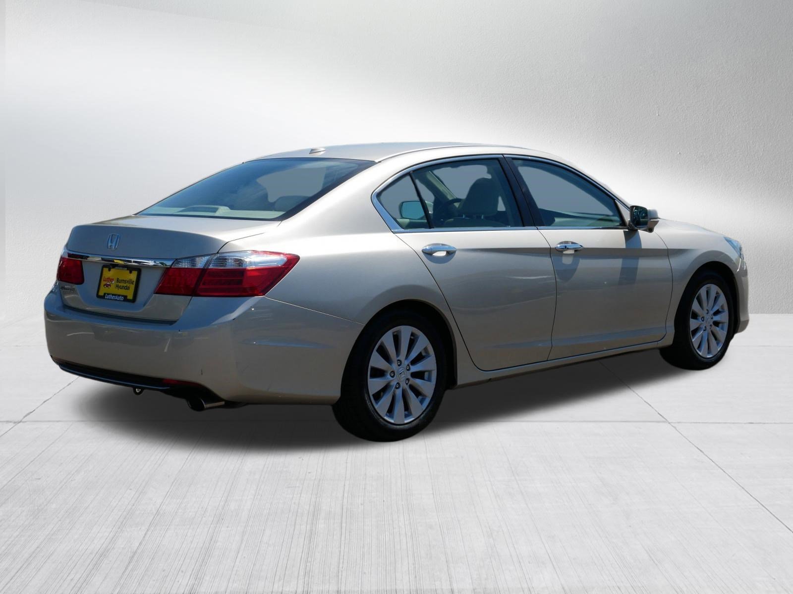 2015 Honda Accord EX-L - Photo 7