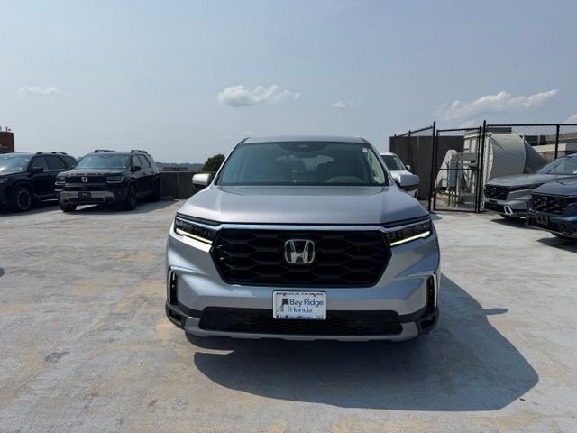 Used 2023 Gray Honda EX-L image 2