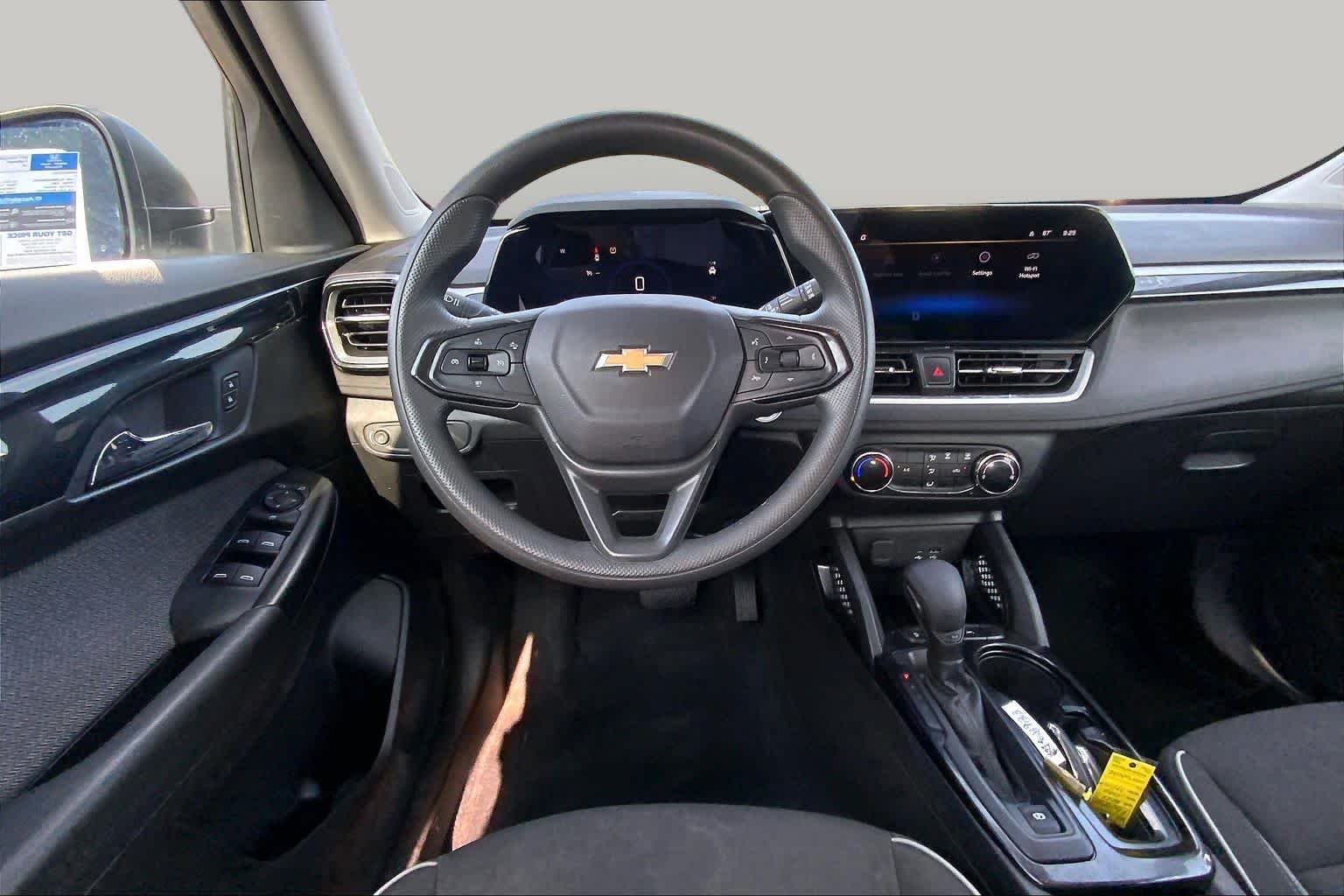 Pre-Owned 2024 Chevrolet Trailblazer LS