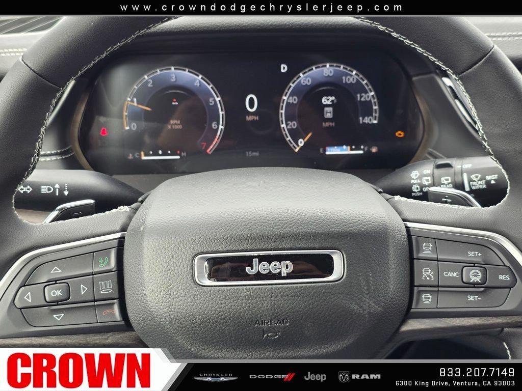 New 2026 Baltic Gray Metallic Clearcoat Jeep Laredo image 22