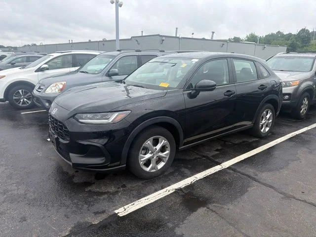 Used 2023 Black Honda LX image 3