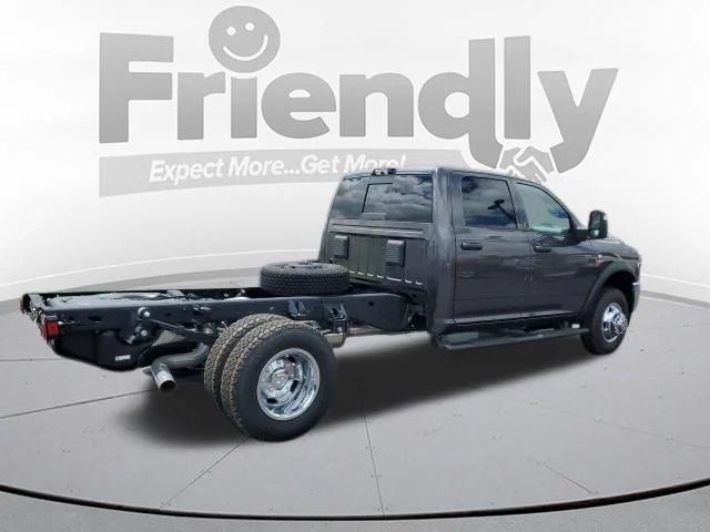 New 2026 Granite Crystal Metallic Clear-Coat Exterior Paint RAM Tradesman image 5