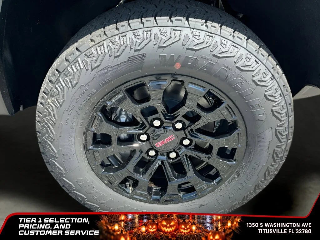 New 2026 Rapids Metallic GMC Elevation image 33