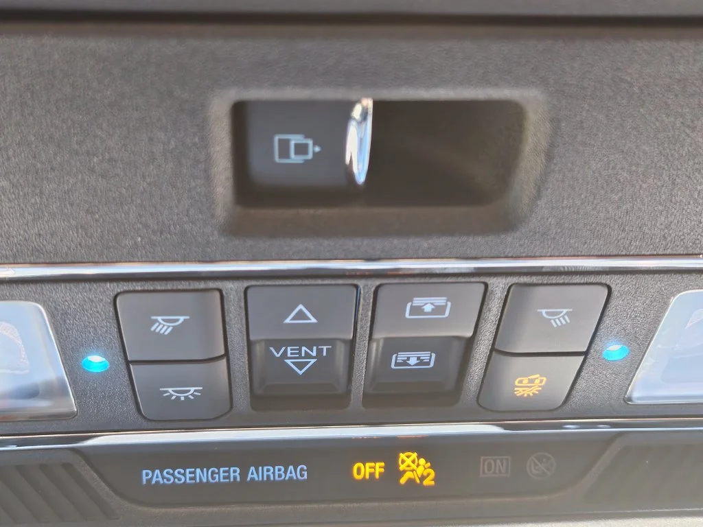 New 2026 Oxford White Ford Lariat® image 15