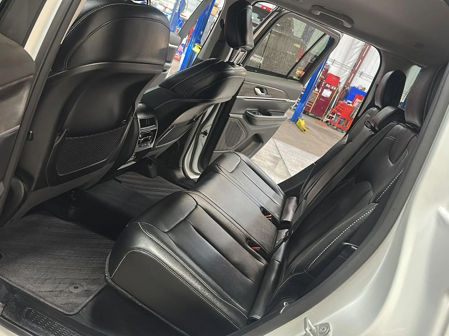 Used 2023 Bright White Clearcoat Jeep Limited image 26