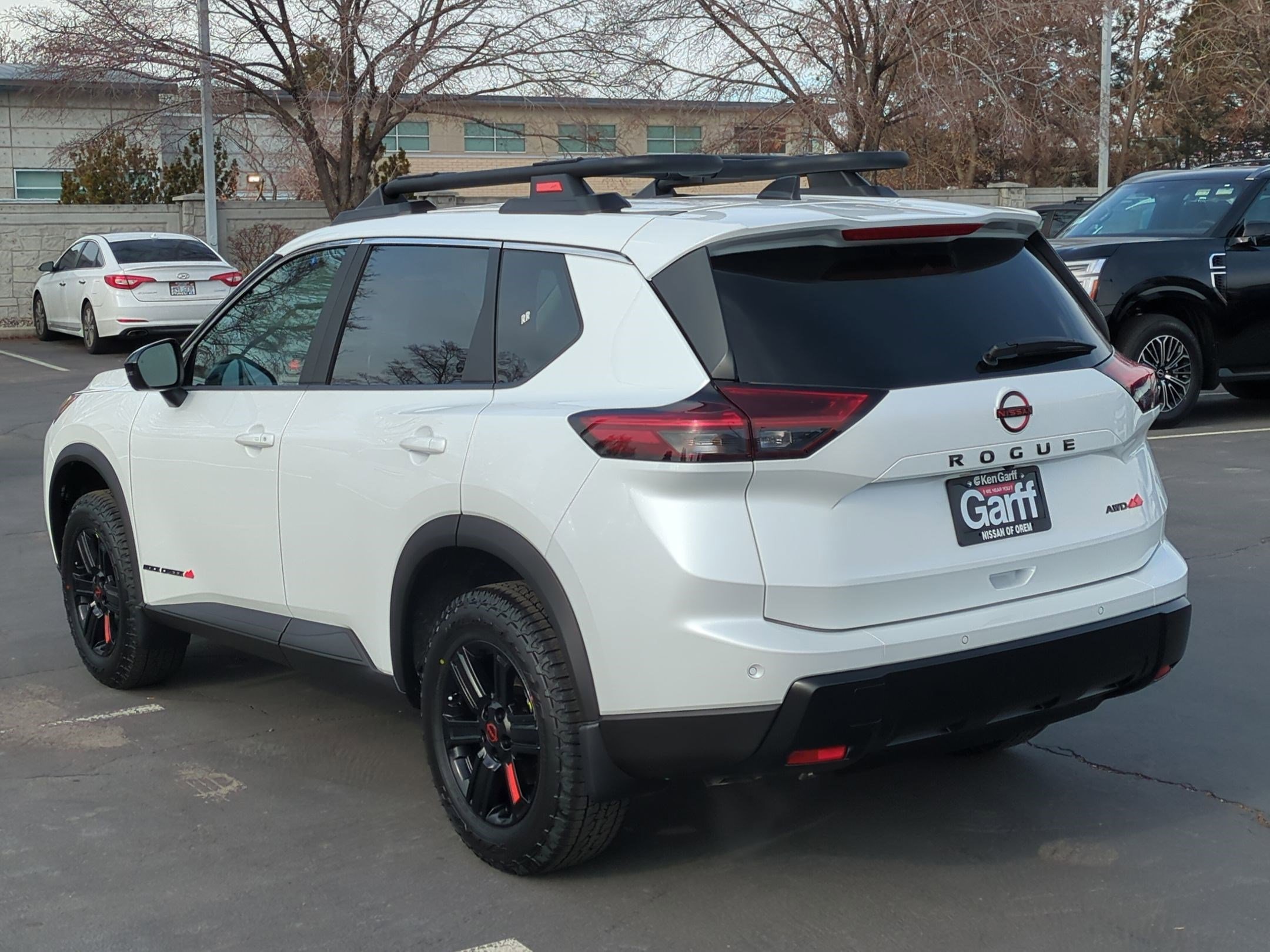 New 2026 Everest White Pearl TriCoat Nissan Rock Creek® image 5