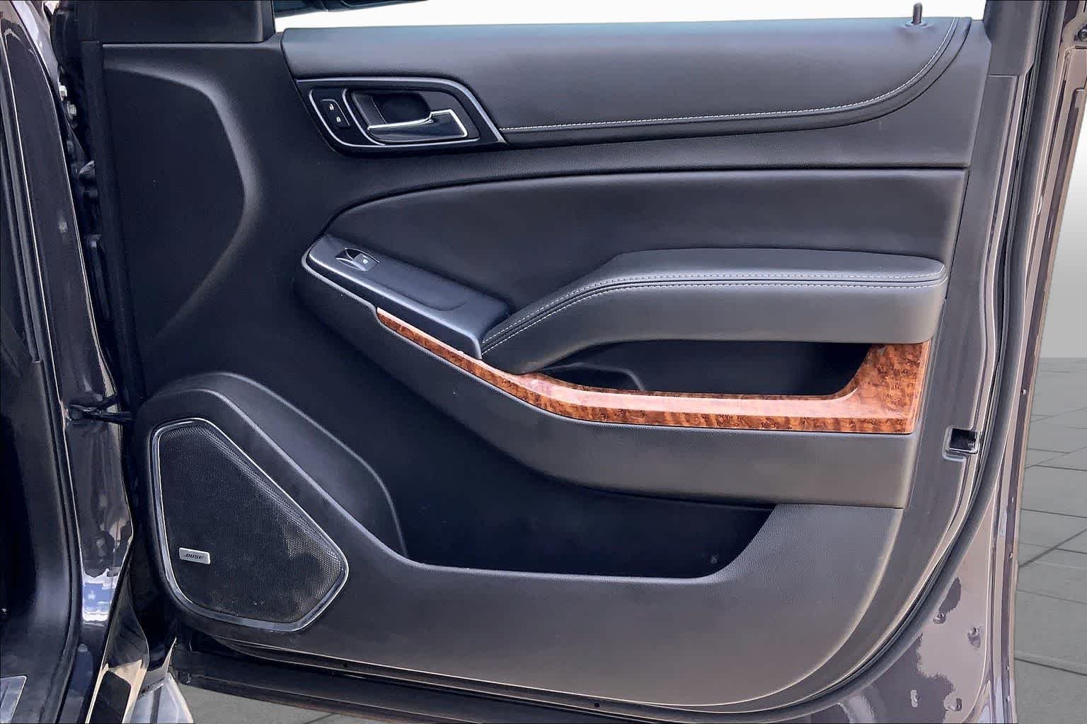 Used 2018 Tungsten Metallic Chevrolet Premier image 21