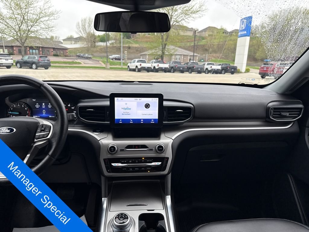 Used 2022 Silver Ford XLT image 18