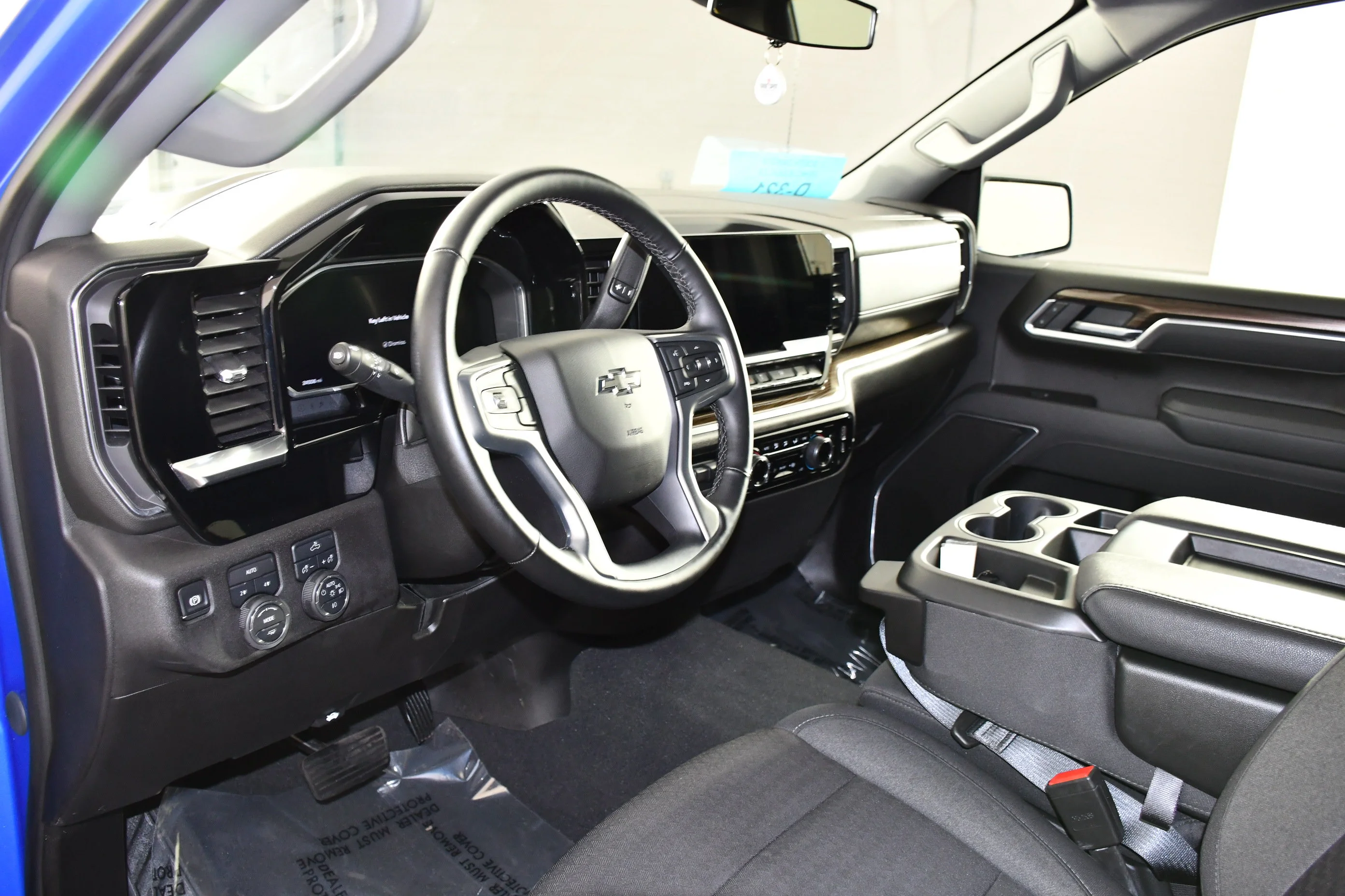 Used 2026 Riptide Blue Metallic Chevrolet RST image 2