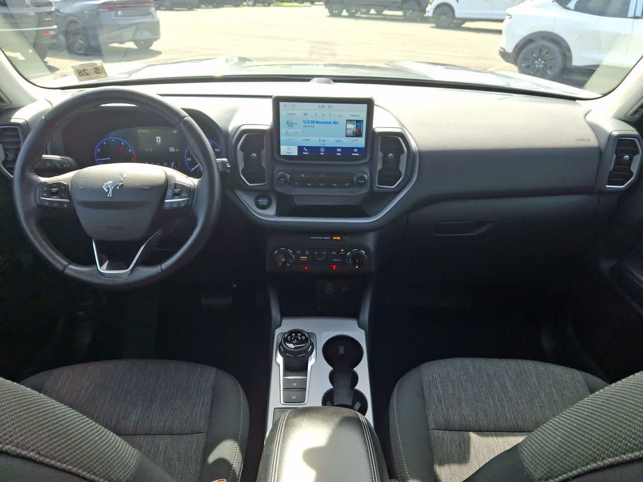 Photo 10