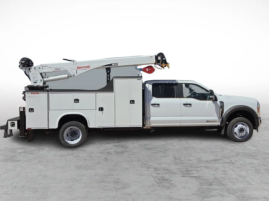 2024 Ford F-550 Super Duty Chassis Cab XL - Photo 11