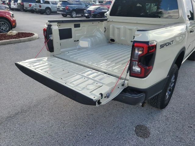 New 2026 Desert Sand Ford XLT image 10