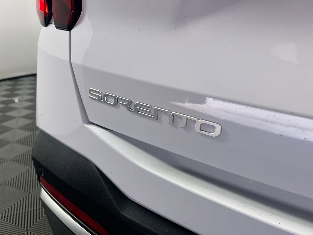 New 2026 Glacial White Pearl Kia SX image 5