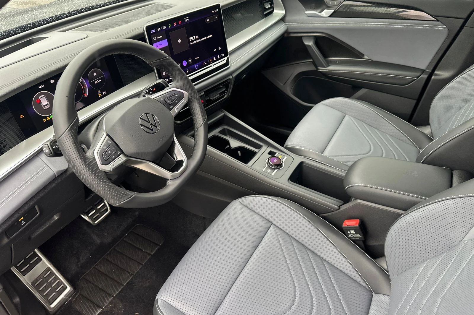 New 2026 Black Volkswagen 2.0T SE R-Line Black image 8